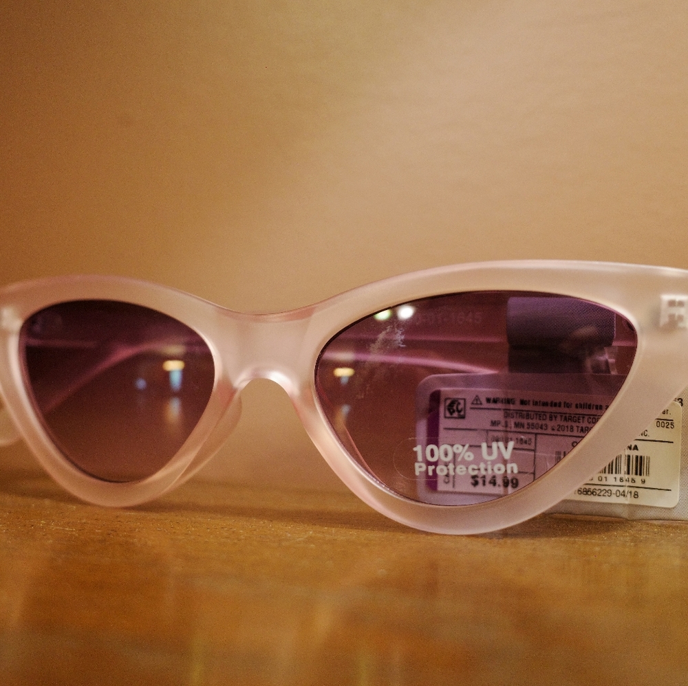 Baby pink cat eye glasses